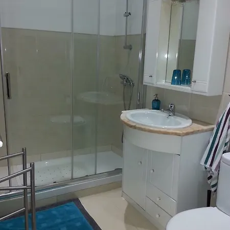 Arco Da Graca Apartment Lisbon